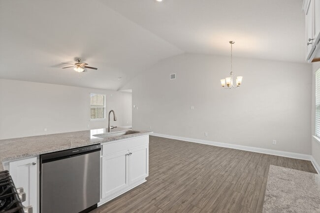 Building Photo - 413 Aurora Creek Ln