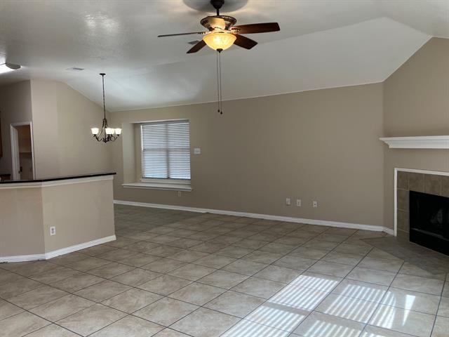 Building Photo - 2116 Sol Dr