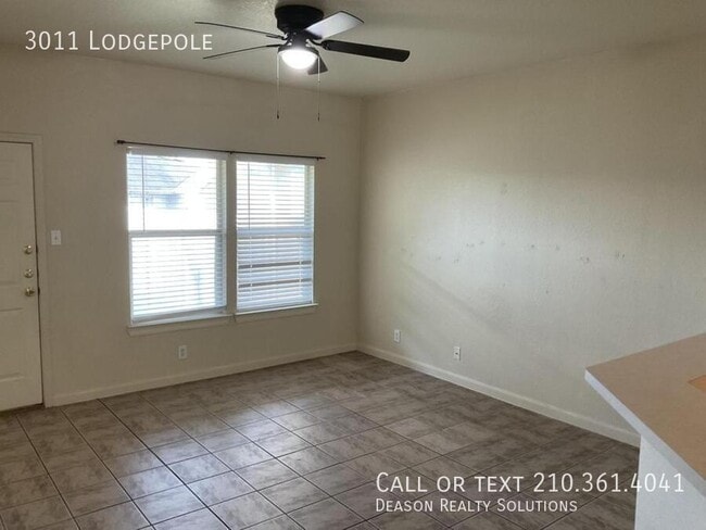 Building Photo - 3011 Lodgepole-