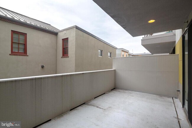 Building Photo - 820-24 N 3rd St