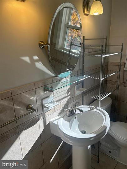 Building Photo - 3013 Nash Pl SE