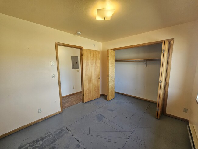 Building Photo - 7252 Co Rd 600