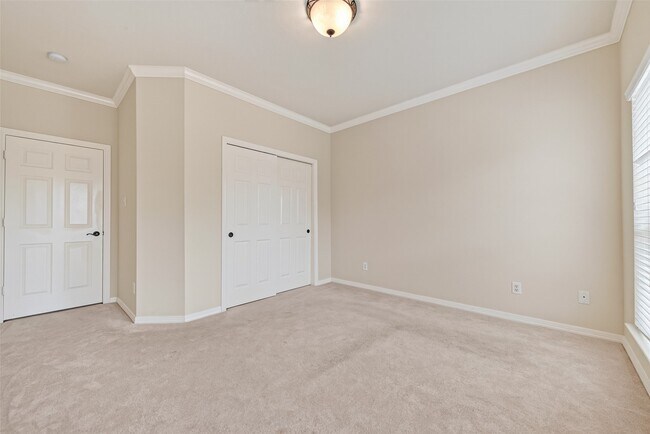 Building Photo - 13318 Olive Trail