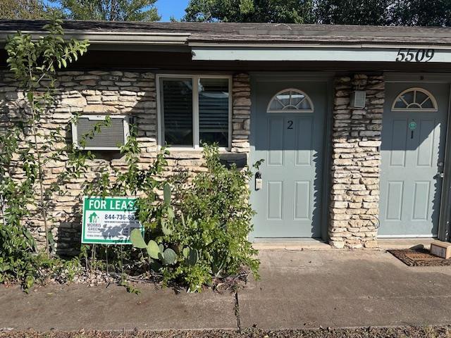 Building Photo - 5509 Guadalupe St