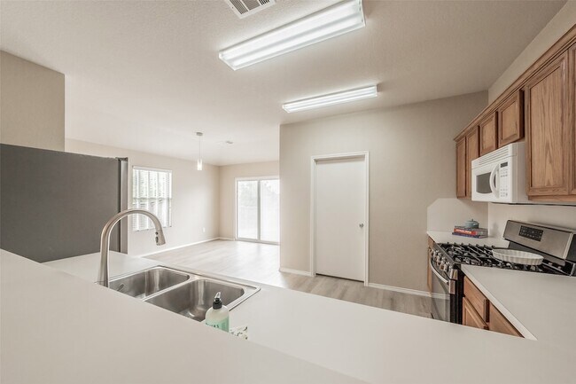 Building Photo - 629 Chalk Knoll Rd
