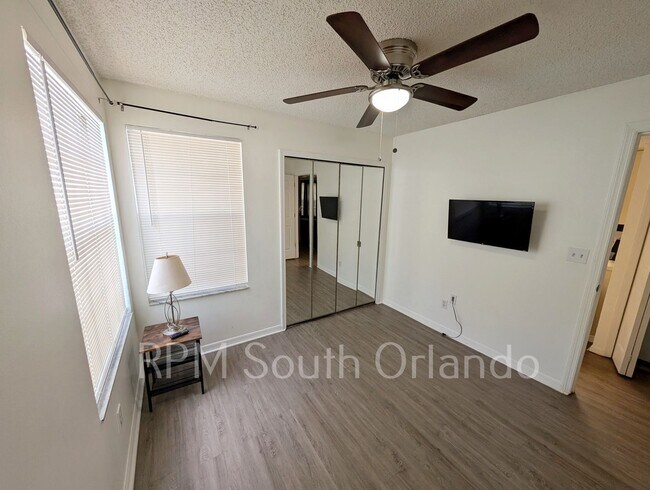 Building Photo - 3 Bed, 2 Bath Fully Furnished Condo Kissimmee