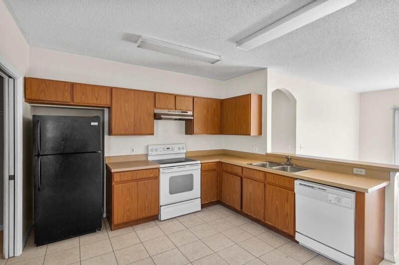 Building Photo - 504 Delido Way