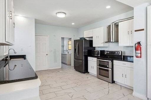 Building Photo - 79 19th St