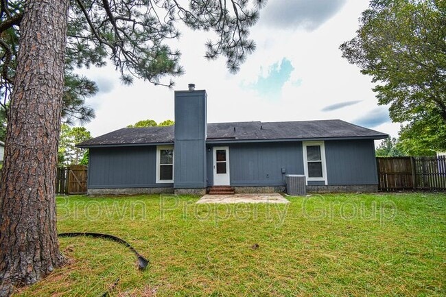 Building Photo - 6208 Birchbrook Dr