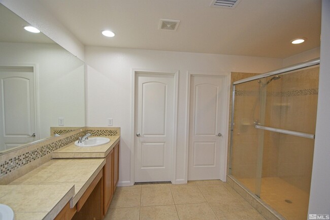 Building Photo - 10725 Cordero Dr