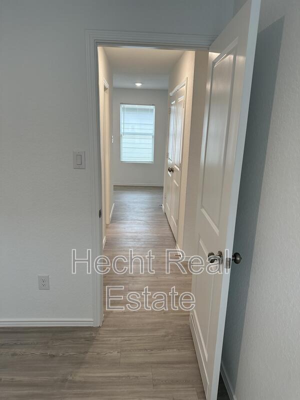 Building Photo - 5813 Texas Spur