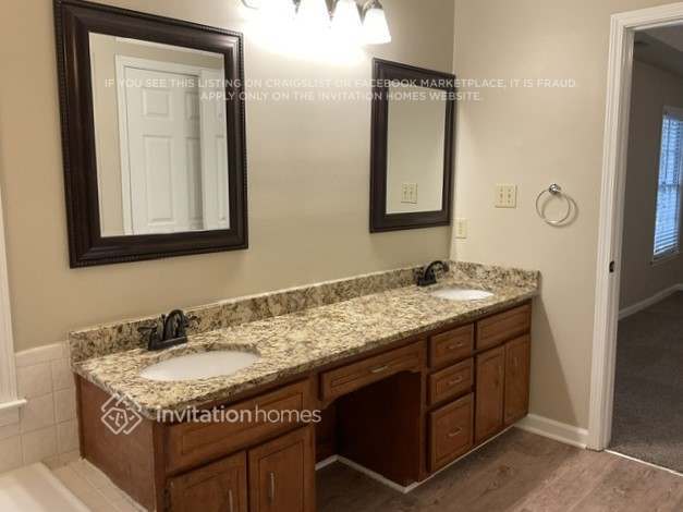 Building Photo - 130 Morning Mist Way