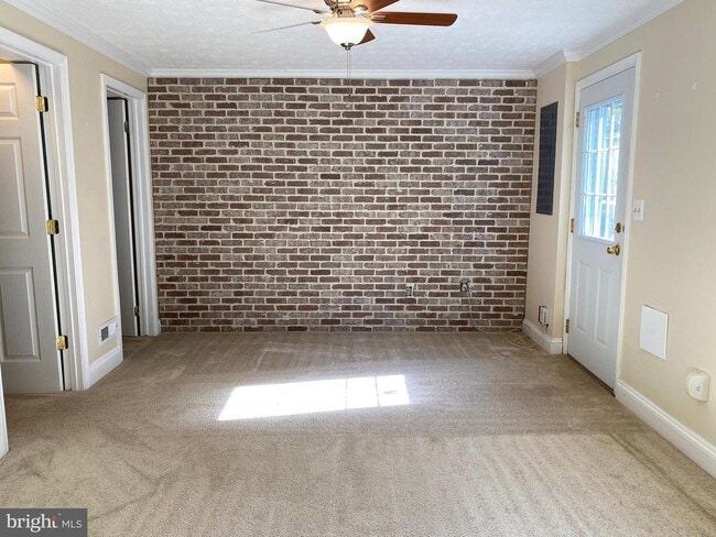 Building Photo - 1666 Barnstead Dr