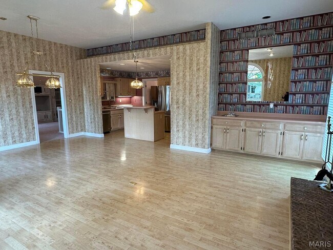 Building Photo - 4 Grayson Ridge Dr