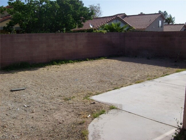 Building Photo - 7262 Girard Dr