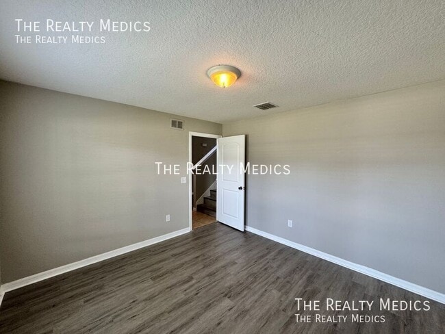 Building Photo - 2148 Ontario Way