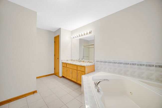 Building Photo - 9012 Witham Ln