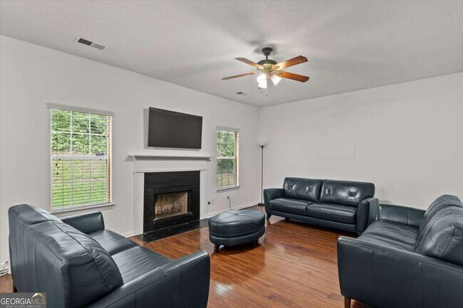 Building Photo - 285 Cascade Rise Ct SW