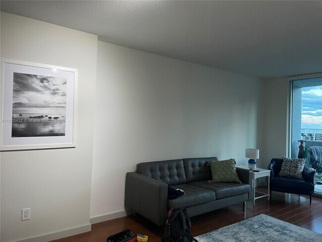 Building Photo - 325 S Biscayne Blvd