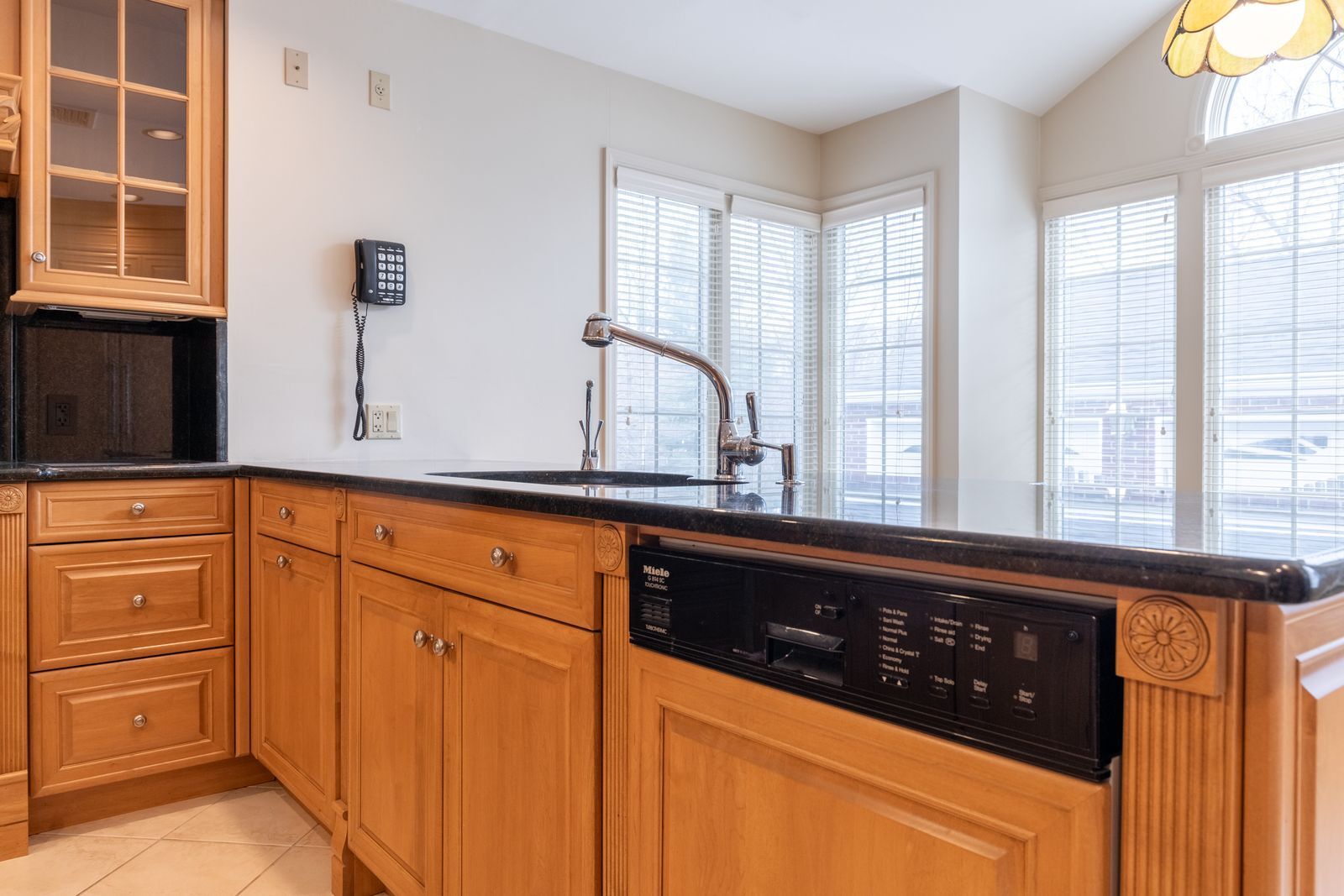 Building Photo - 42 Jefferson Ave