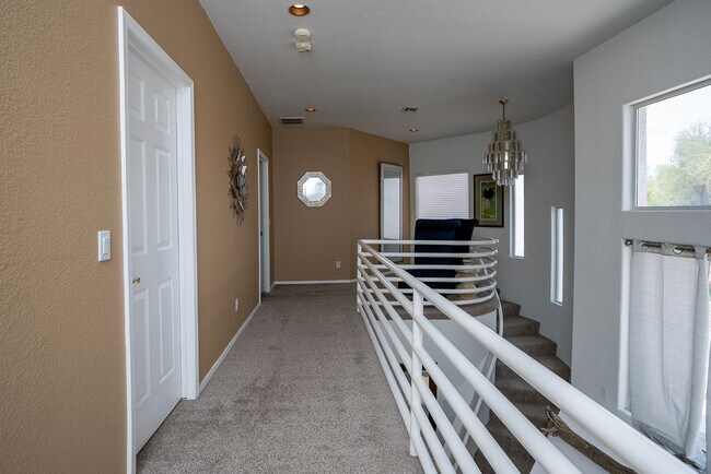 Building Photo - 2320 Snead Dr