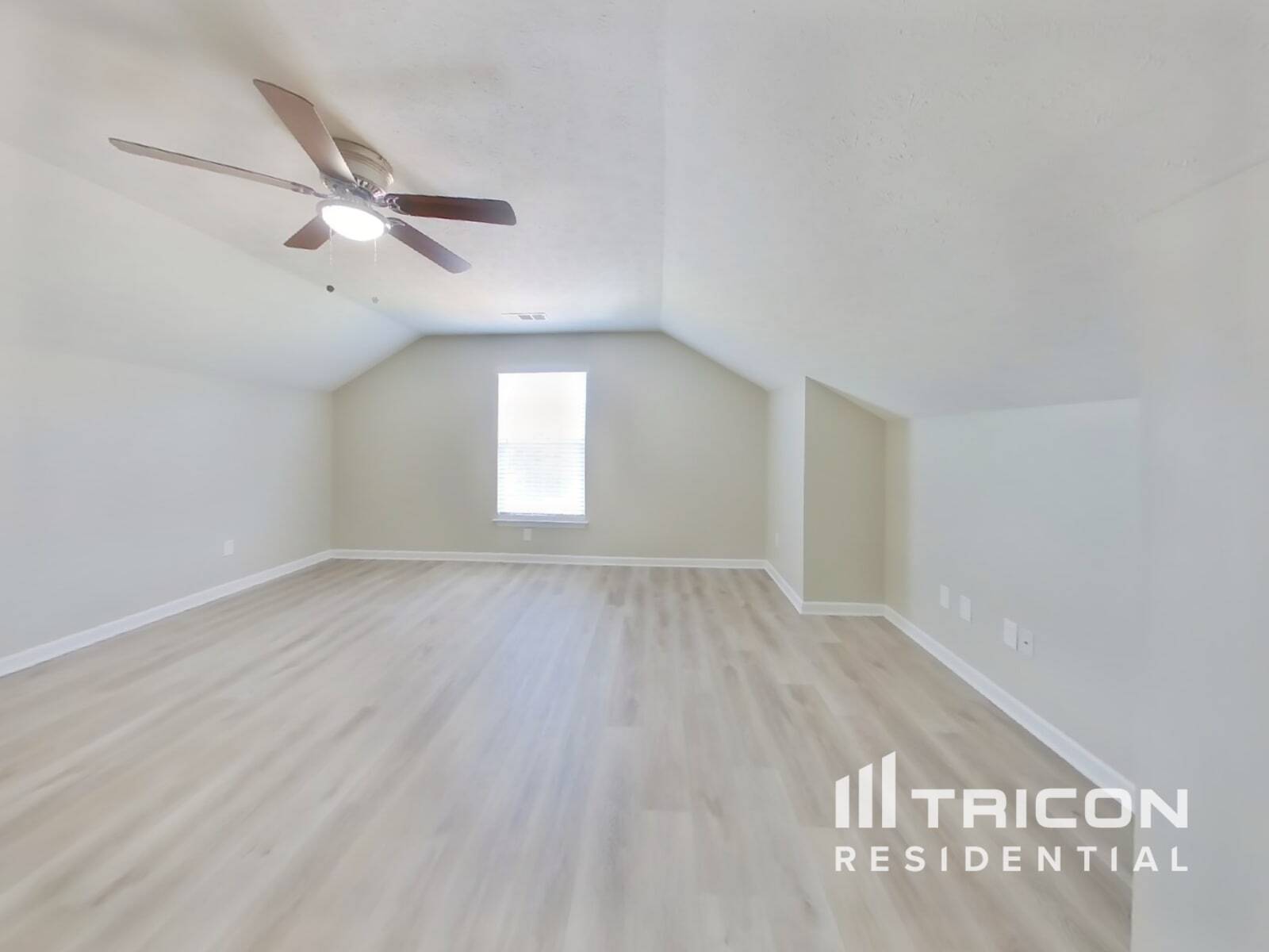 Building Photo - 400 Ashby Pl