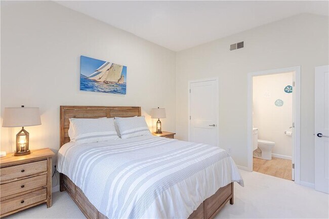 Building Photo - 112 Harrison Ave