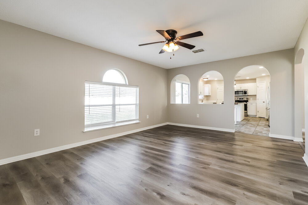 Building Photo - 8240 Settles Crk Lp