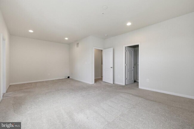 Building Photo - 9930 Erica Ln