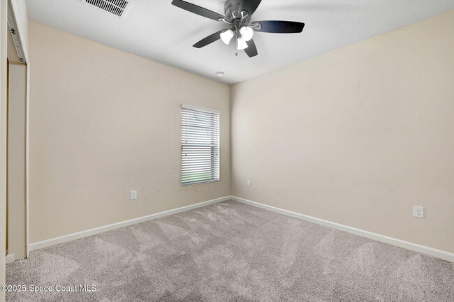 Building Photo - 4000 Harvest Cir