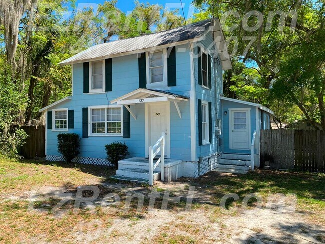 Primary Photo - Charming 3/2 in Great Location In Deland