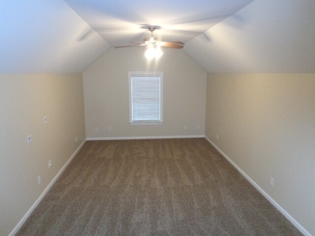Building Photo - 3006 Stow Xing