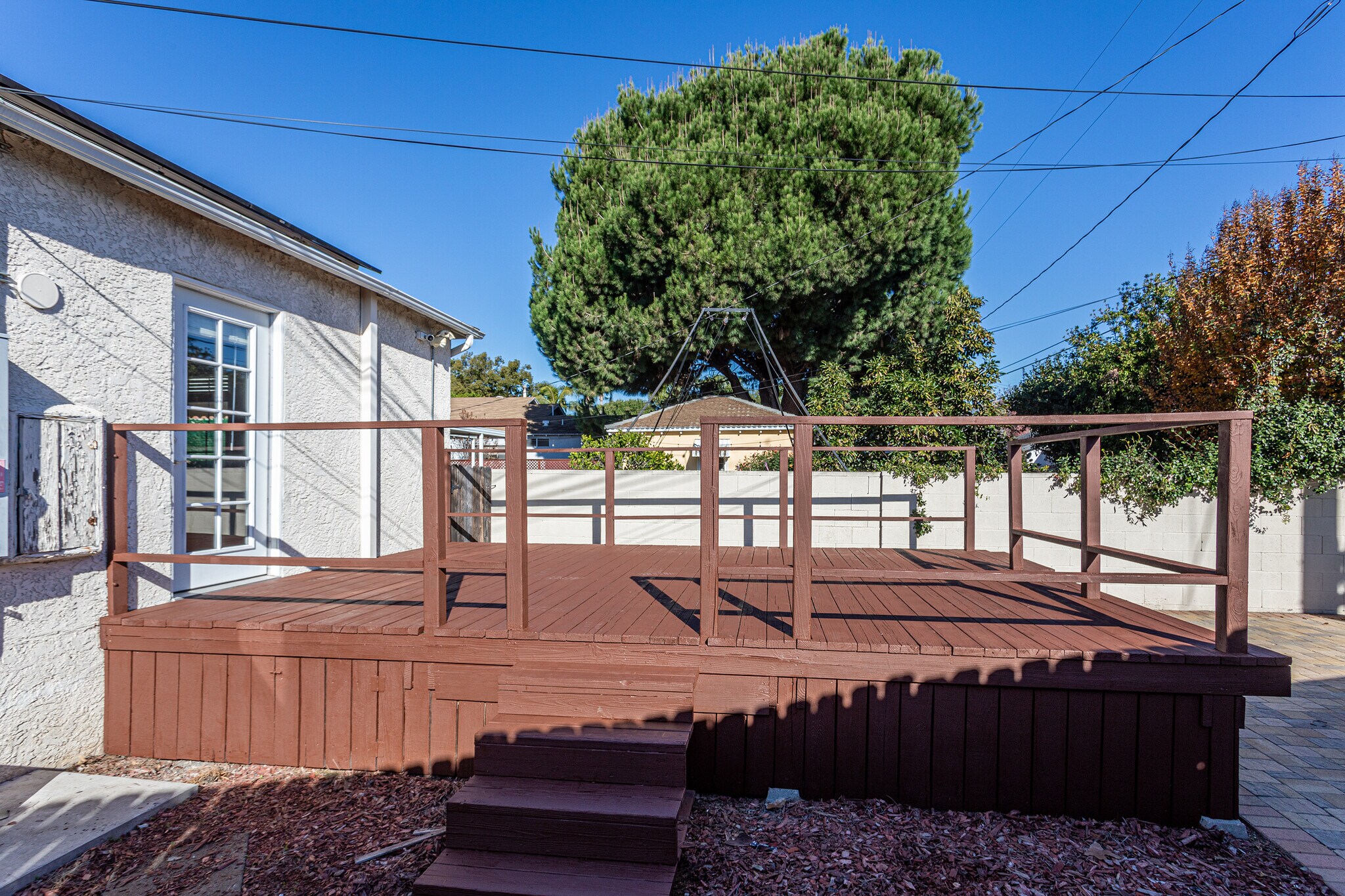 Building Photo - 1112 N Myers St