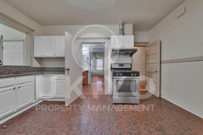 Building Photo - 3337 California St