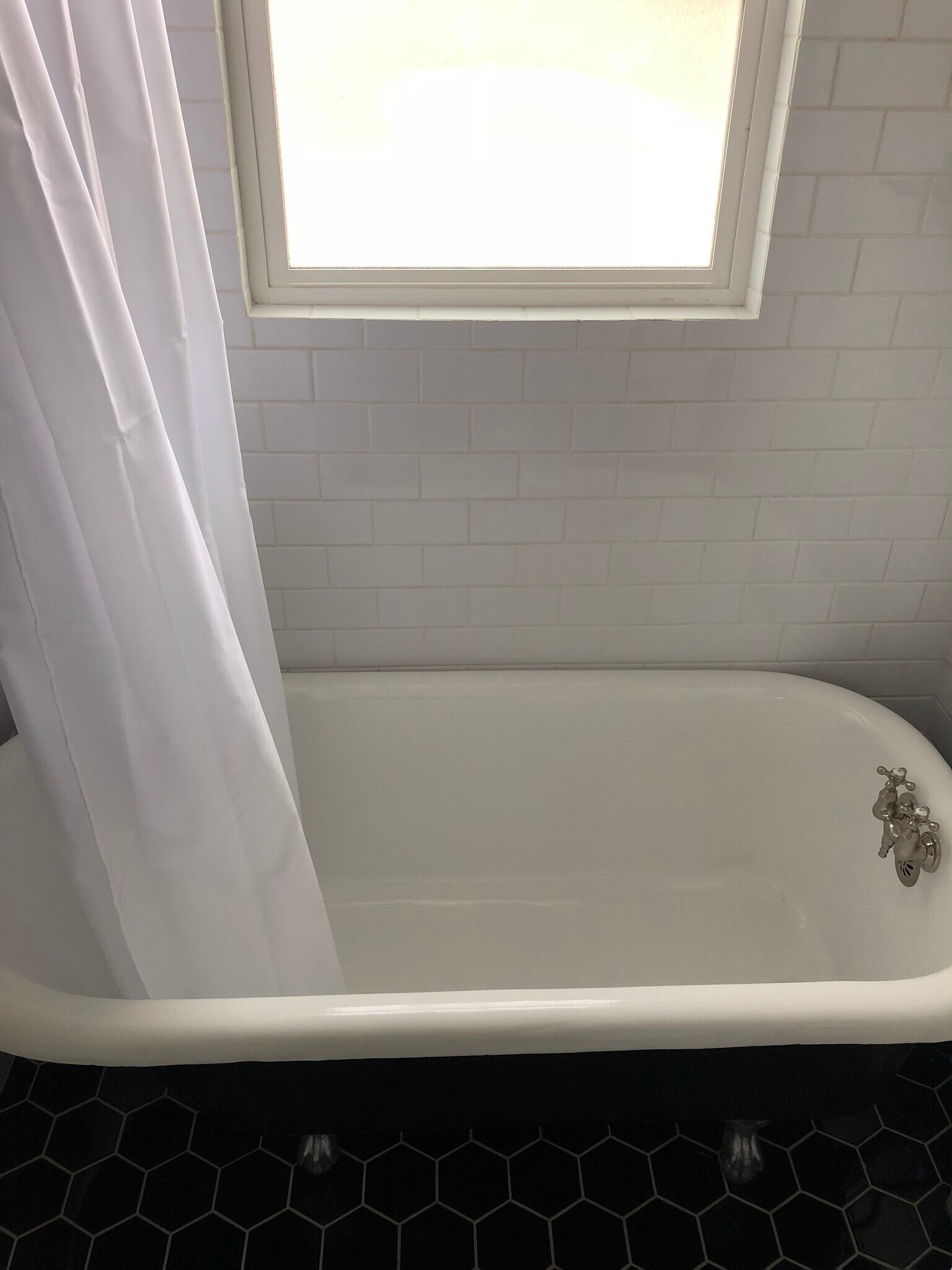 Building Photo - 426 E Helen St