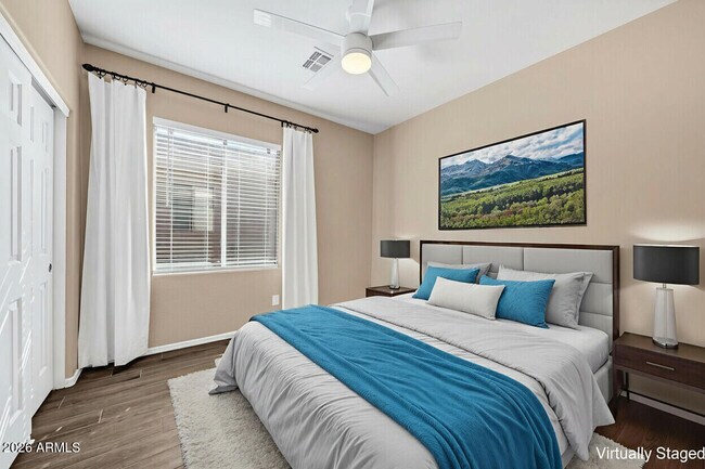 Building Photo - 1834 W Owens Way