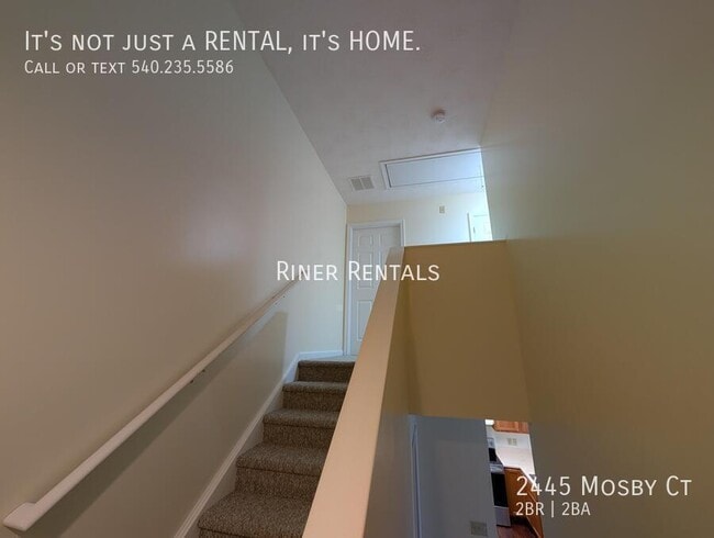 Building Photo - 2445 Mosby Ct