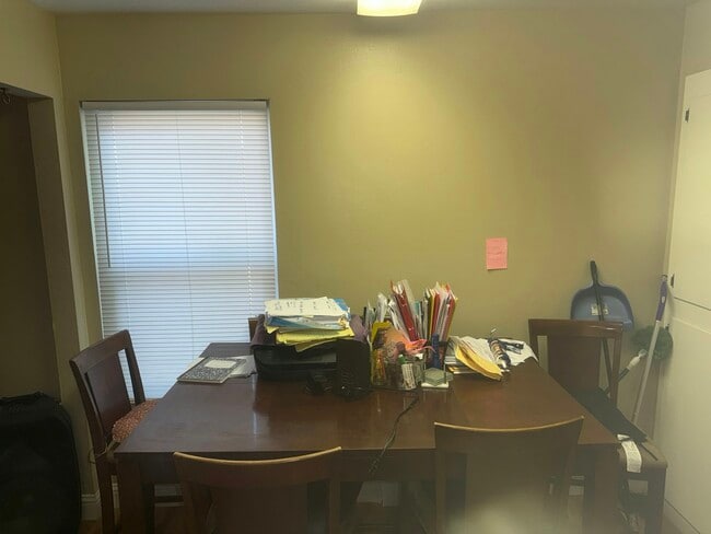 Building Photo - 85 Coral Ln