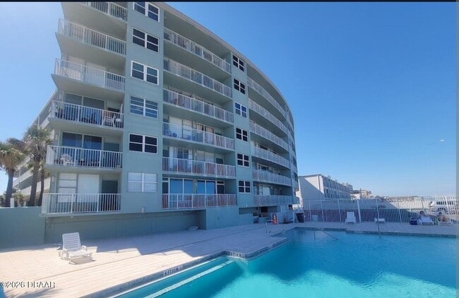 Building Photo - 800 N Atlantic Ave