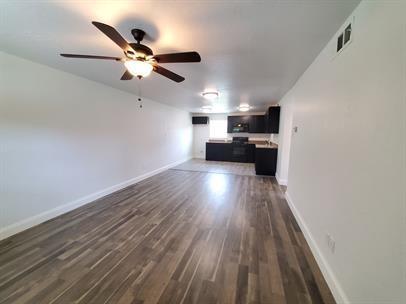 Building Photo - 2004 Wesley St