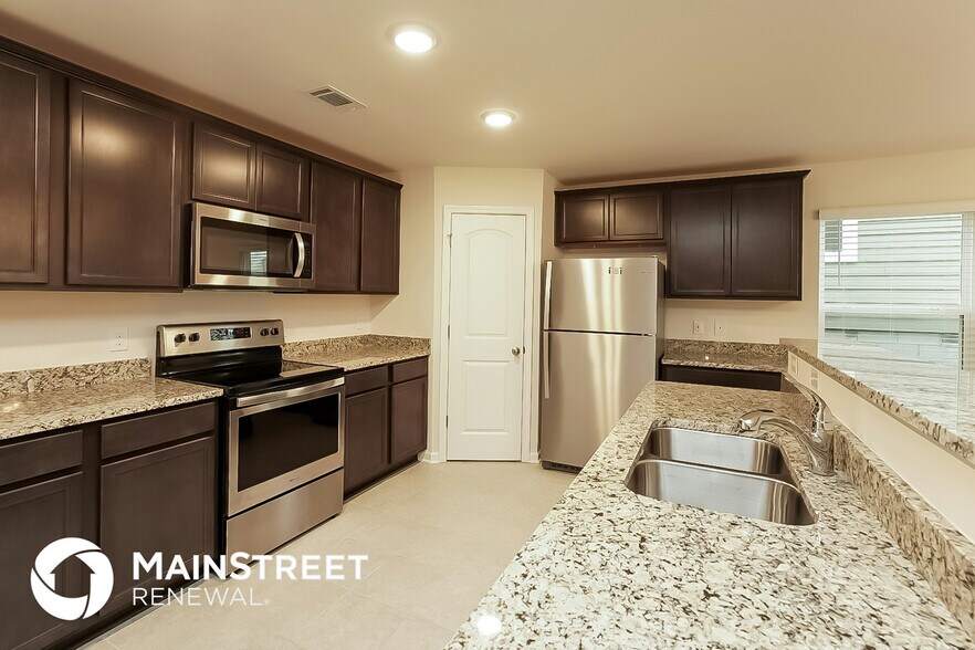 Building Photo - 309 Sportsman Dr
