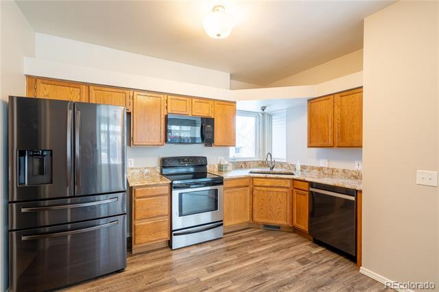 Building Photo - 6431 Gemfield Dr