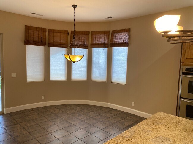 Building Photo - 2242 N Gunsight Dr