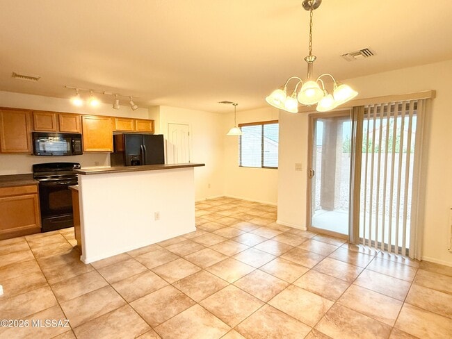 Building Photo - 4689 W Cepa Ln