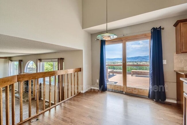 Building Photo - 3764 Seramonte Dr