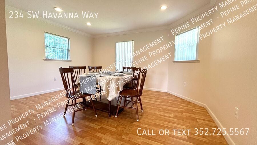 Building Photo - 234 SW Havanna Way