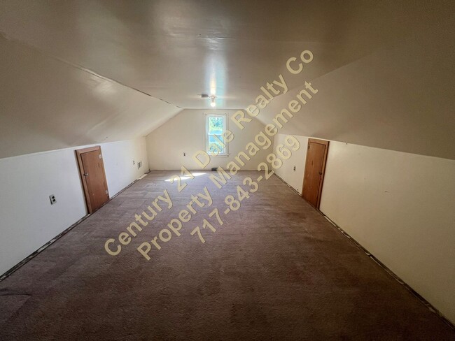Building Photo - 2 BR, 1 Bath Home in Eastern School District