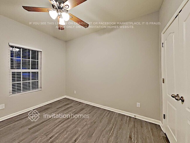 Building Photo - 6302 Sydney Mae Ln