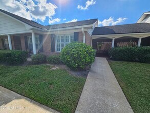 Building Photo - 9252 San Jose Blvd