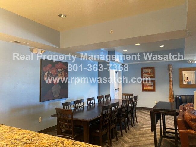 Building Photo - Check Out This Beautiful 2 Bedroom 2 bathr...